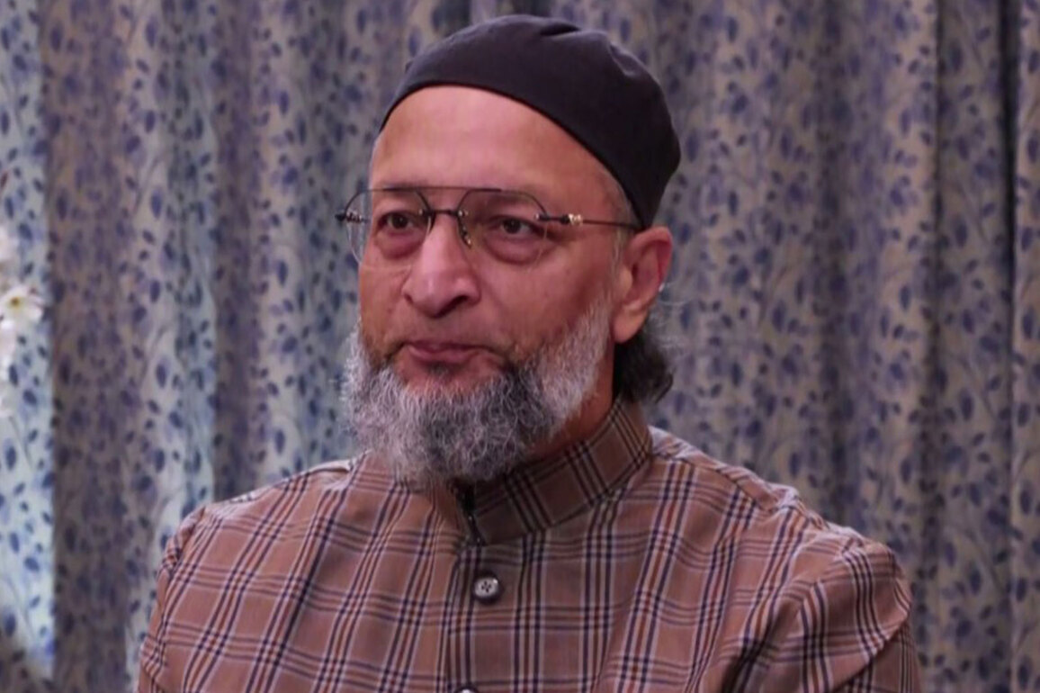 "Promoting nation's inclusivity and pluralism": AIMIM chief Owaisi reiterates "hijab-clad woman as PM" remarks
