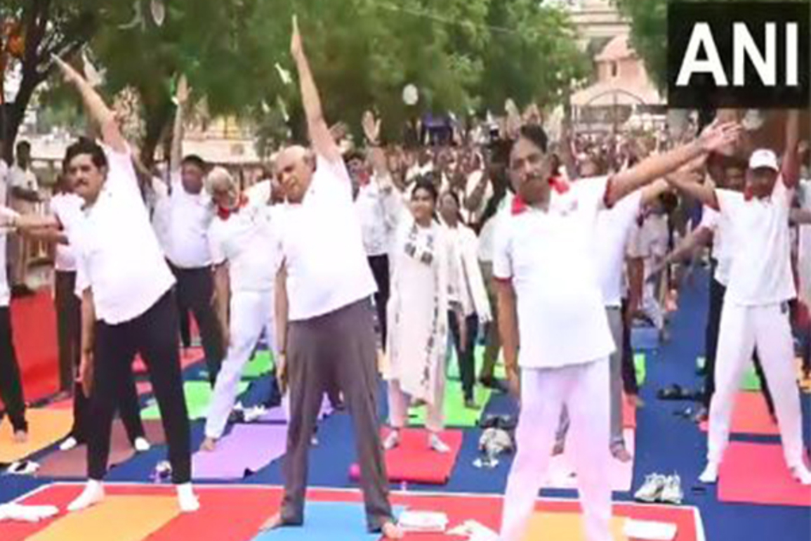 Gujarat: CM Bhupendra Patel leads International Yoga Day celebrations in Vadnagar