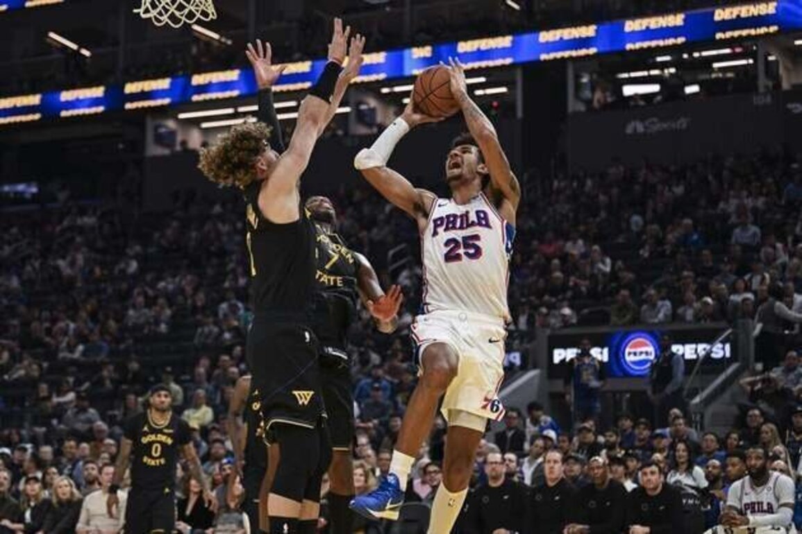 76ers limit Warriors to 2 free throws in blowout win