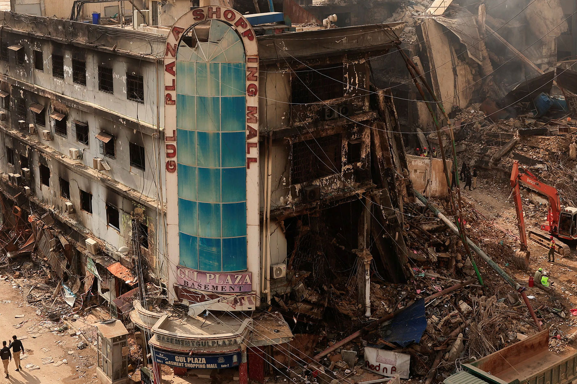 Pakistan: Gul Plaza inquiry highlights gaps in emergency response and building compliance