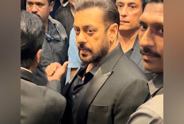 Salman Khan arrives in style to attend Sonakshi Sinha, Zaheer Iqbal's wedding reception