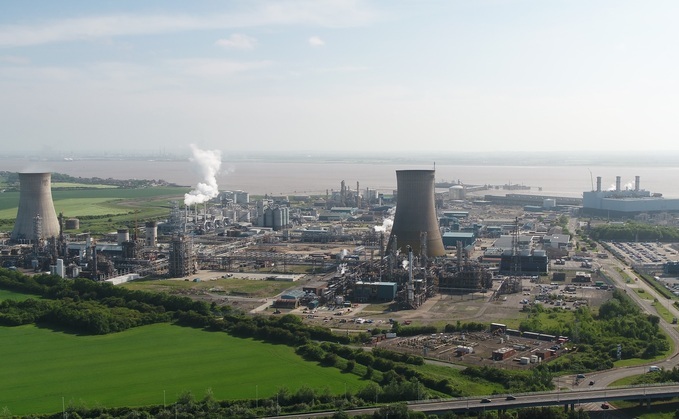 Chancellor announces energy support package for chemicals and ceramics industry