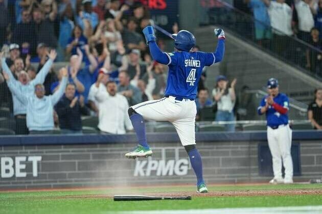 Blue Jays rally late to take rubber match vs. Twins