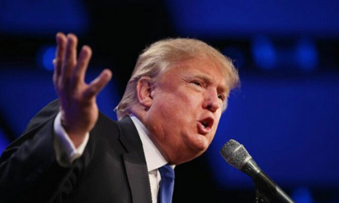 Trump threatens to revoke journalists' press credentials Trump threatens to revoke journalists' press credentials