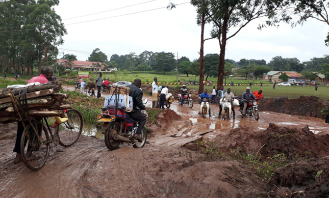 Boda boda cyclists reap from bad roads Boda boda cyclists reap from bad roads