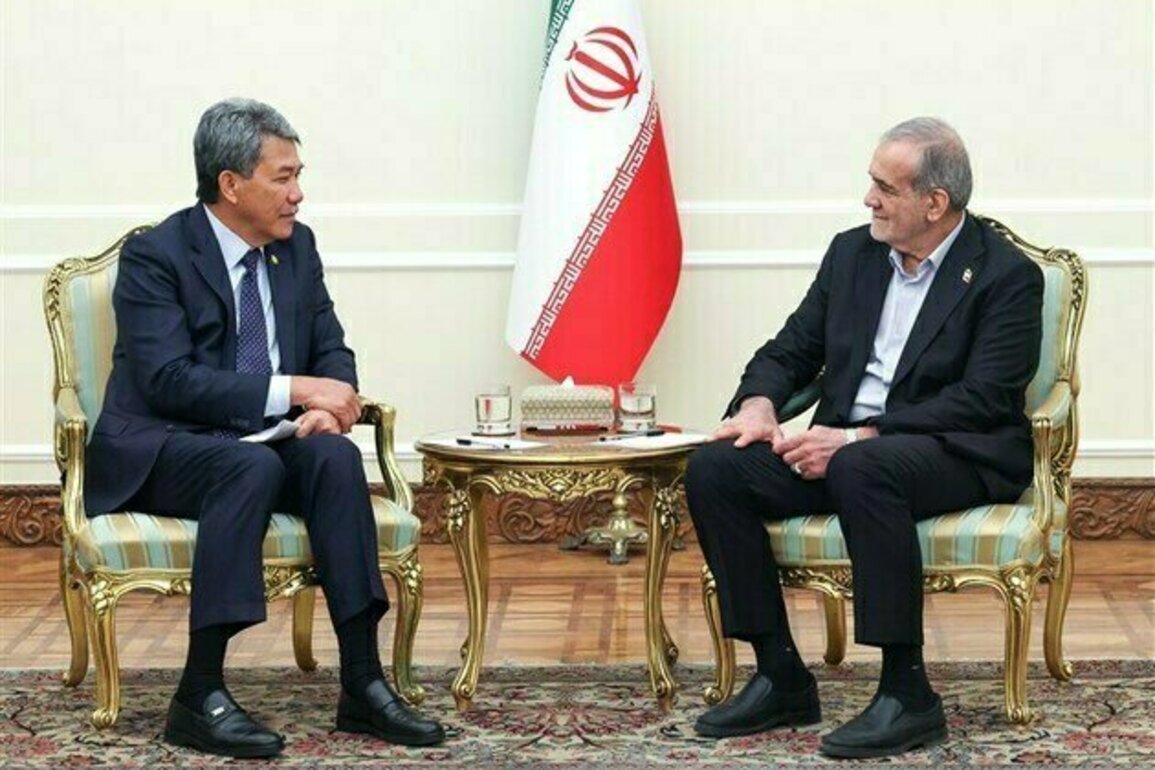 Iran Willing to Broaden Ties with Malaysia: President