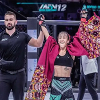 Arunachal Pradesh CM hails MMA fighter Sonam Zomba after her title defence at MFN 18