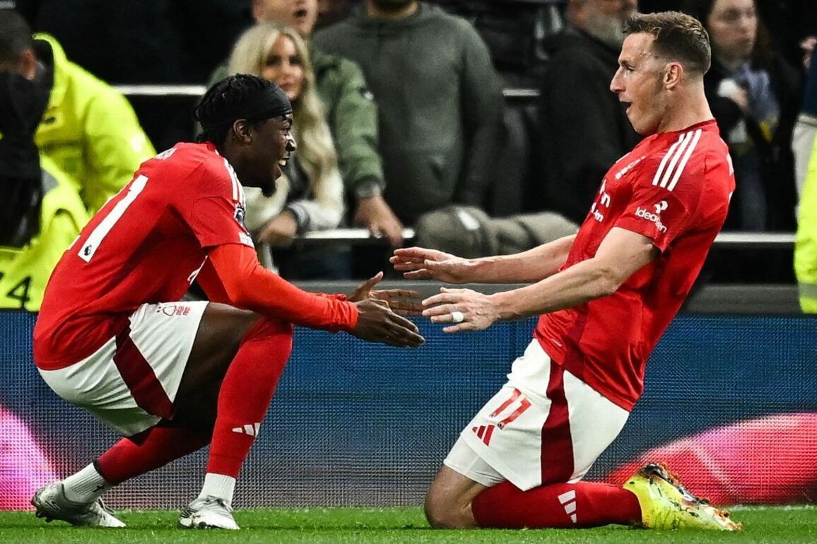 Premier League's Champions League race tightens as Forest beat Spurs - ESPN