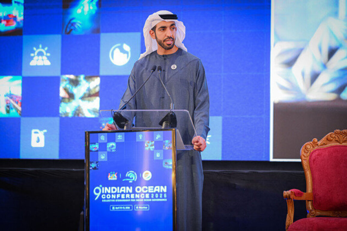 Shakhboot bin Nahyan participates in Indian Ocean Conference in Mauritius