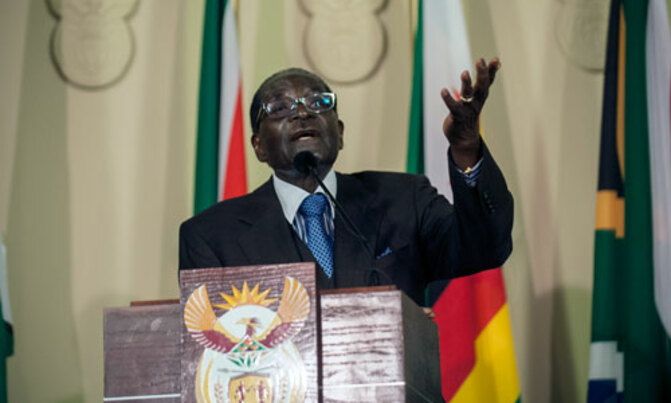 Mugabe visits S. Africa for the first state visit in 21 years Mugabe visits S. Africa for the first state visit in 21 years