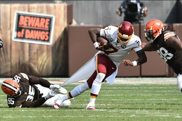 Haskins to remain Washington's QB, for now