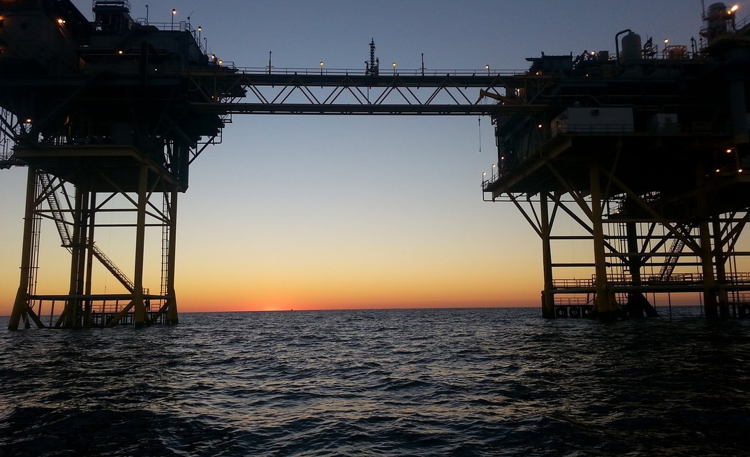  Offshore oil and gas