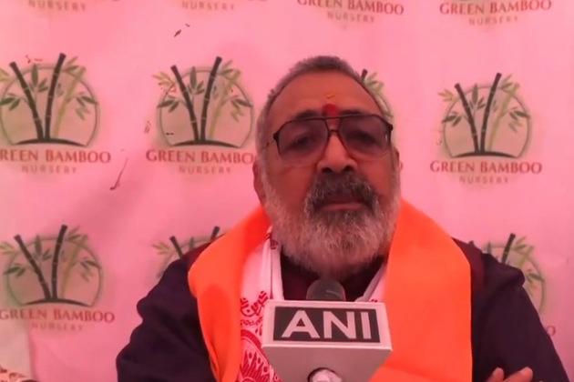 "RJD turned into NPA in Bihar": Union Minister Giriraj Singh on feud in Lalu Prasad Yadav's family