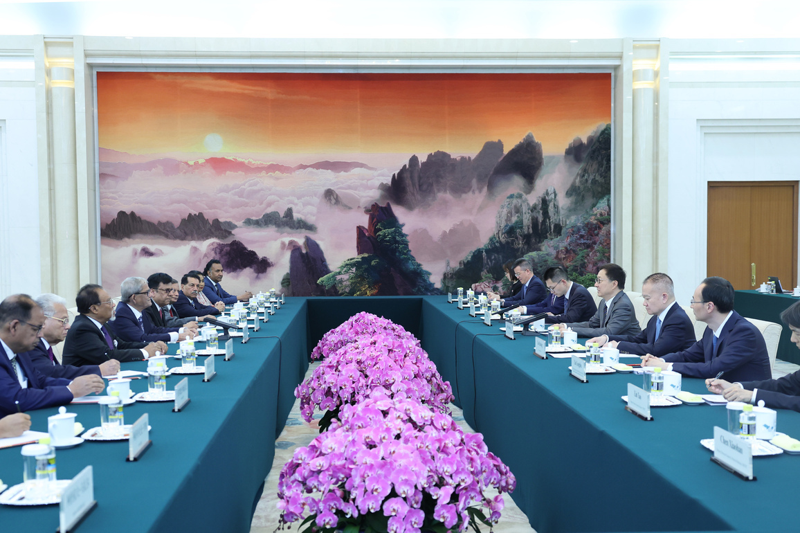 CHINA-BEIJING-HAN ZHENG-BANGLADESH NATIONALIST PARTY-DELEGATION-MEETING (CN)