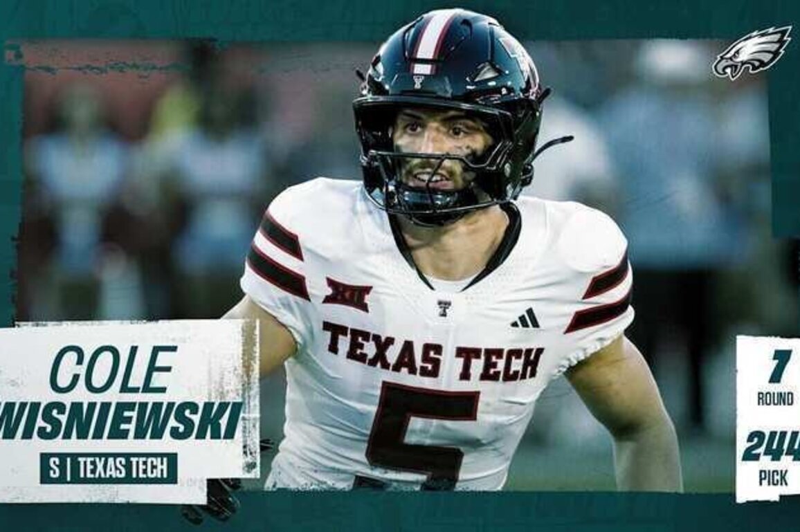 Eagles draft S Cole Wisniewski No. 244 overall