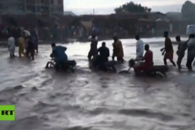 Over 150 killed in catastrophic flooding in African state (VIDEO)