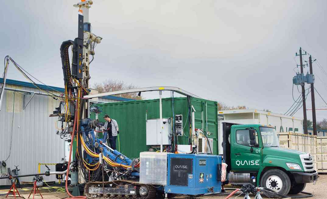 Quaise is using an adapted drill rig for millimetre wave drilling tests in the real-world conditions