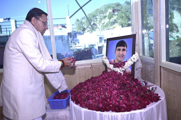 Uttarakhand CM Dhami attends last rites of Ranikhet MLA's brother, offers condolences