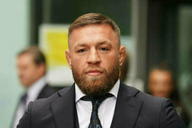 McGregor challenges former friend to fight amid legal squabble