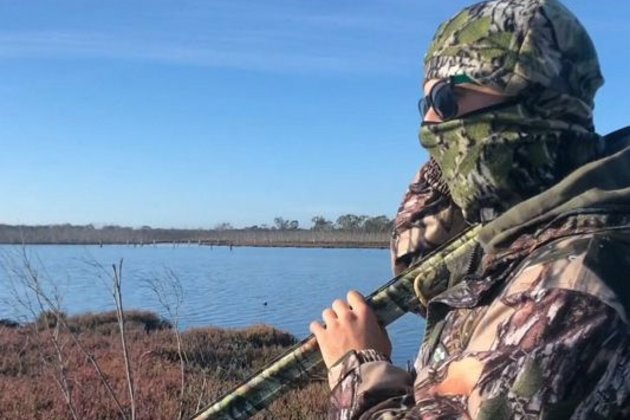 The Victorian Government needs to reconsider its duck hunting policy