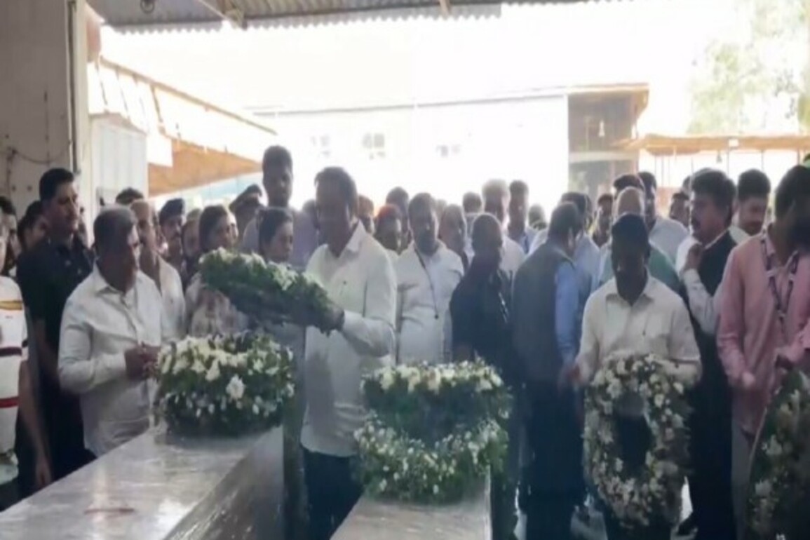 Maharashtra Ministers pay last respects to victims of Pahalgam terror attack in Mumbai