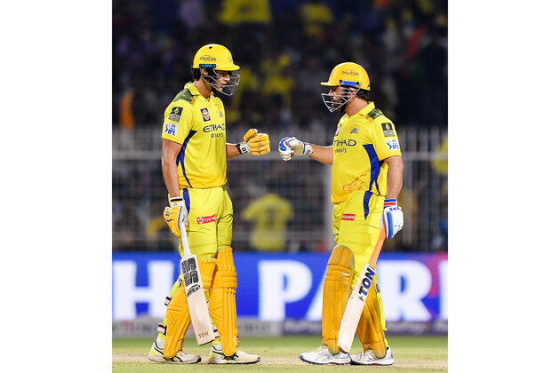 MS Dhoni honours T20 World Cup winners Sanju Samson, Shivam Dube at CSK event