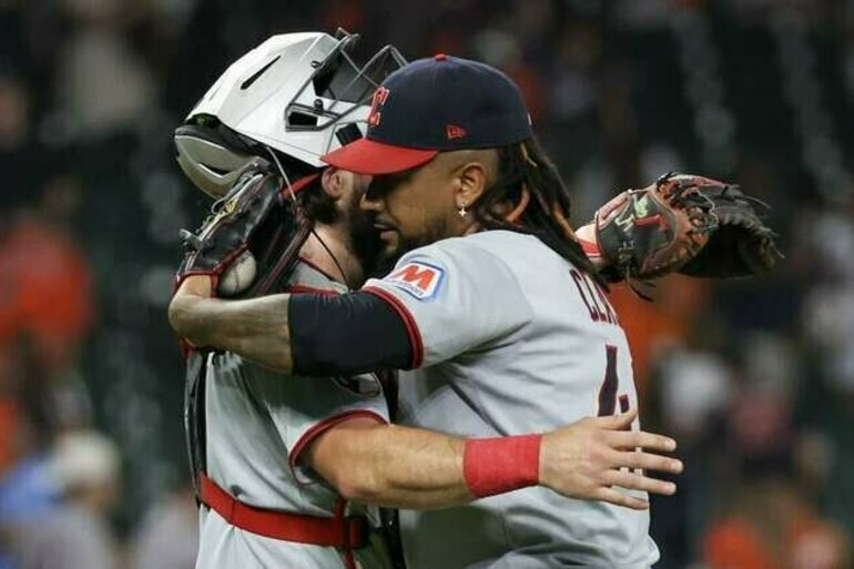 MLB roundup: Guardians top Astros to halt 10-game skid