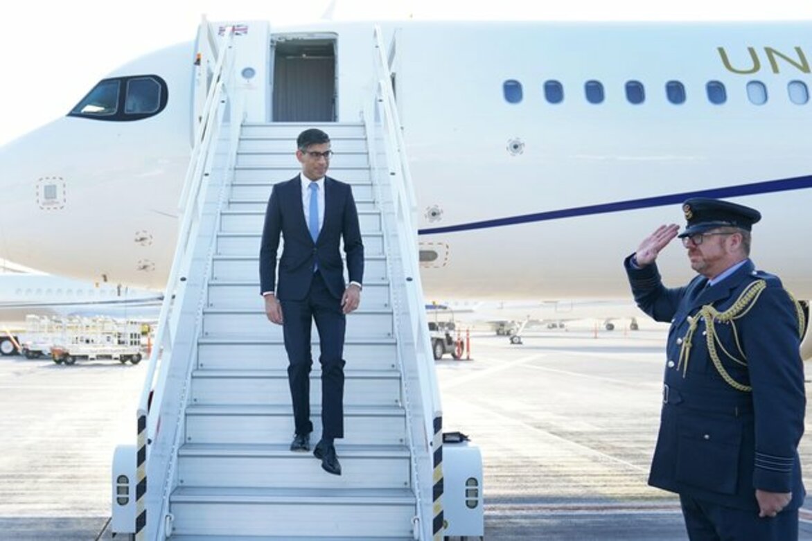 Why are people still flying to climate conferences by private jet?