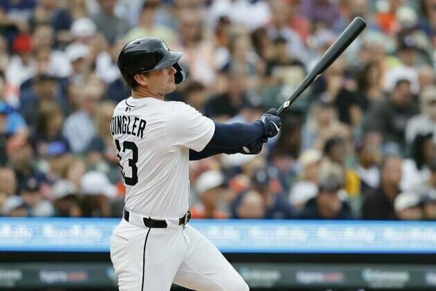Tigers strike early, coast to series sweep over Astros