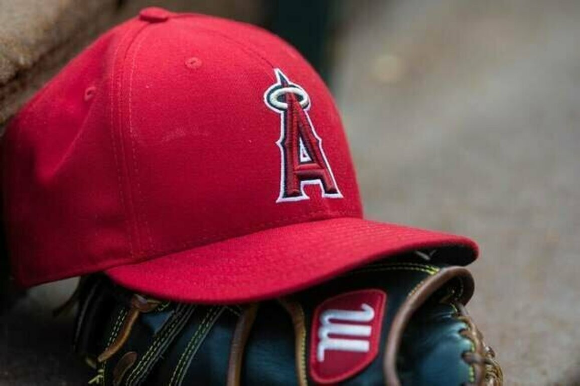 Angels prospect Rio Foster in critical condition after car accident