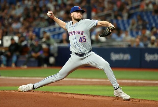 Mets DFA Matt Festa, recall RHP Christian Scott