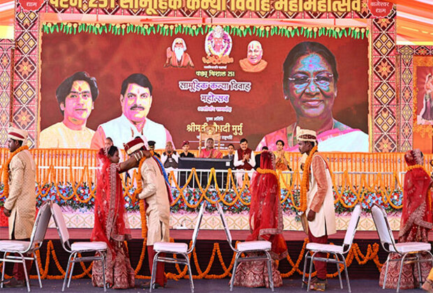 Madhya Pradesh: President Murmu graces mass wedding ceremony at Chhatarpur