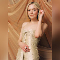 Dakota Fanning on working with child actors: Treats them like any other co-star