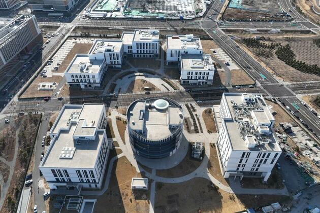 InPics: China builds trans-scale biomedical imaging center to boost life sciences research