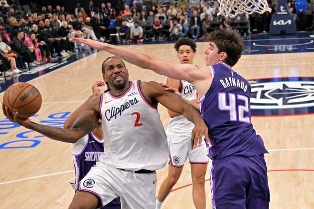 Kawhi Leonard turning back clock, leading Clippers into new year vs. Jazz