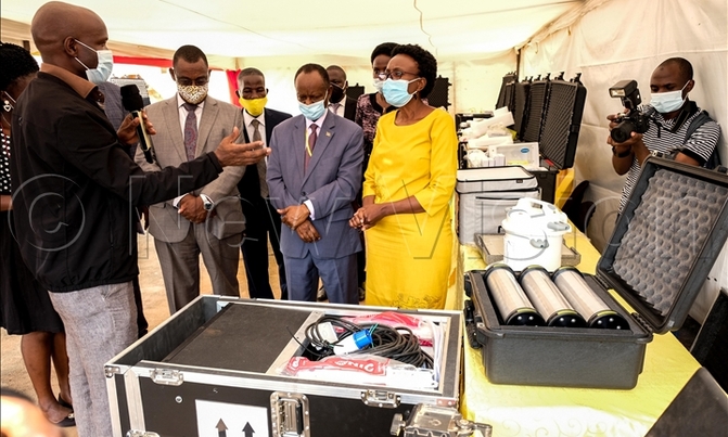 Uganda launches mobile laboratories for COVID19 testing Uganda launches mobile laboratories for COVID19 testing