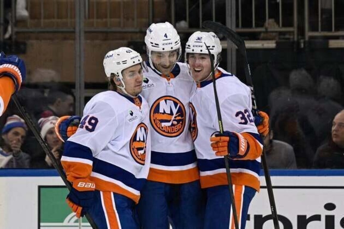 Islanders complete season sweep against rival Rangers
