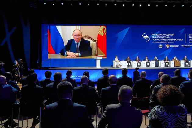 RUSSIA-ST. PETERSBURG-PUTIN-LOGISTIC SOLUTIONS-MIDEAST TENSIONS