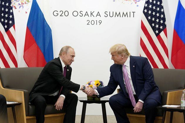 Trump Lightheartedly to Putin: Don&#039;t Interfere in US Election
