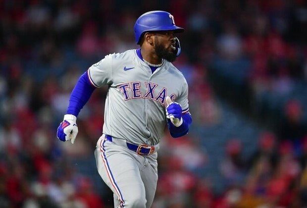 Rangers OF Adolis Garcia (oblique) scratched, MRI on tap