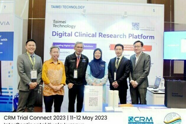 CRM Trial Connect 2023: Minister of Health Malaysia, Dr. Zaliha Mustafa visits Taimei Technology's booth
