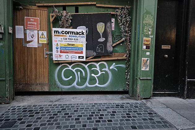 Irish Rail faces 26,000-euro bill after graffiti spree by man