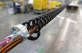 Cables weighing tons guided by quickly mounted igus energy chain