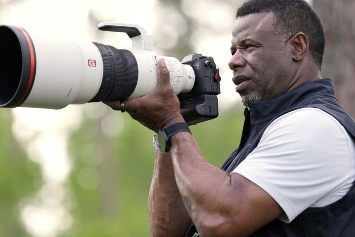 Ken Griffey Jr. relishing chance to photograph Masters