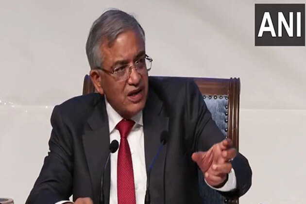 "Election Commission stands like a rock with voters": CEC explains Duplicate EPICs process