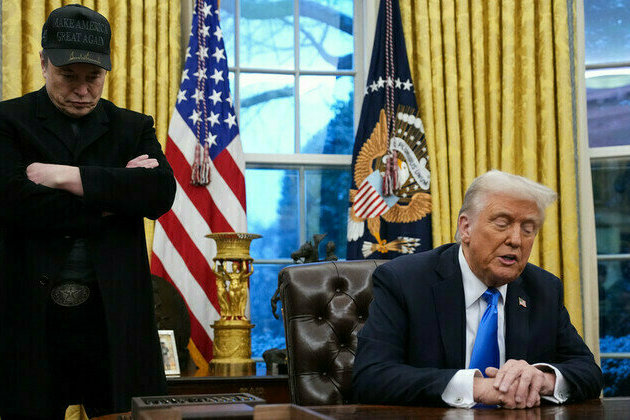 Trump says hell take a look at deporting Elon Musk