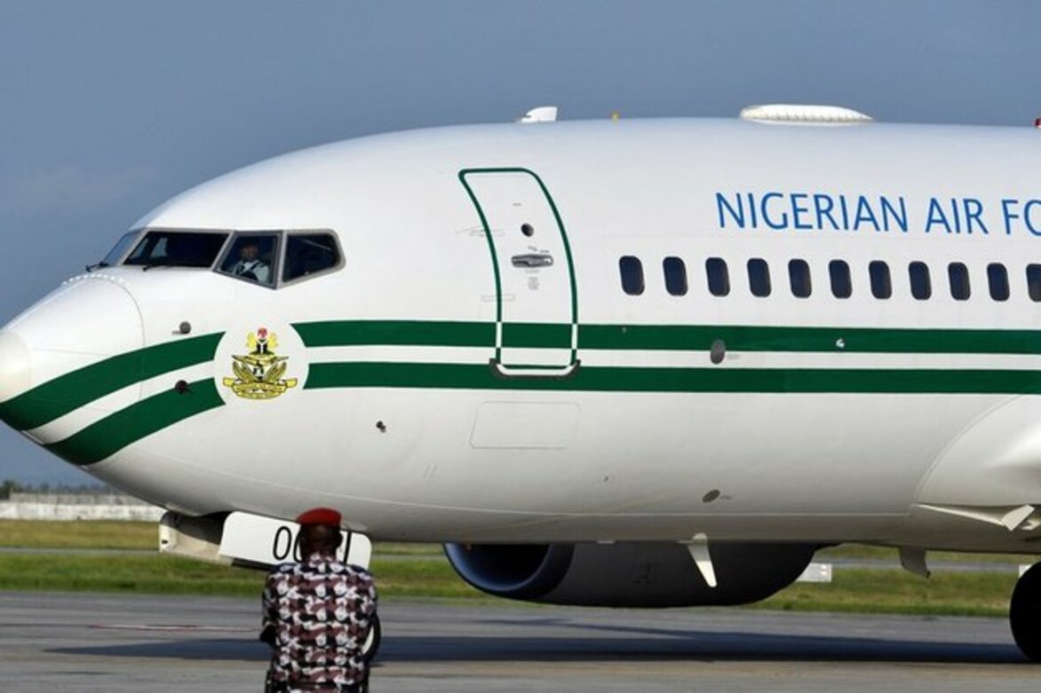 Nigeria to sell presidential jets amid economic crisis media