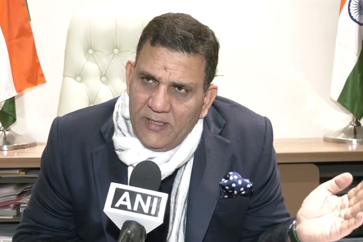 Maharashtra Minority Commission Chairman demands removal of Bangladeshi player from KKR squad