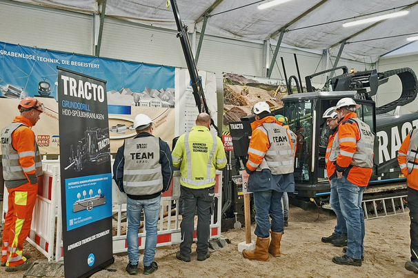 During the HDD training courses, even experienced users learn how to use the drilling technology even more safely and efficiently