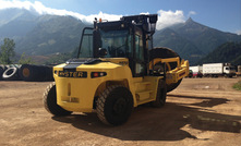 VA Erzberg selects Hyster tyre handler